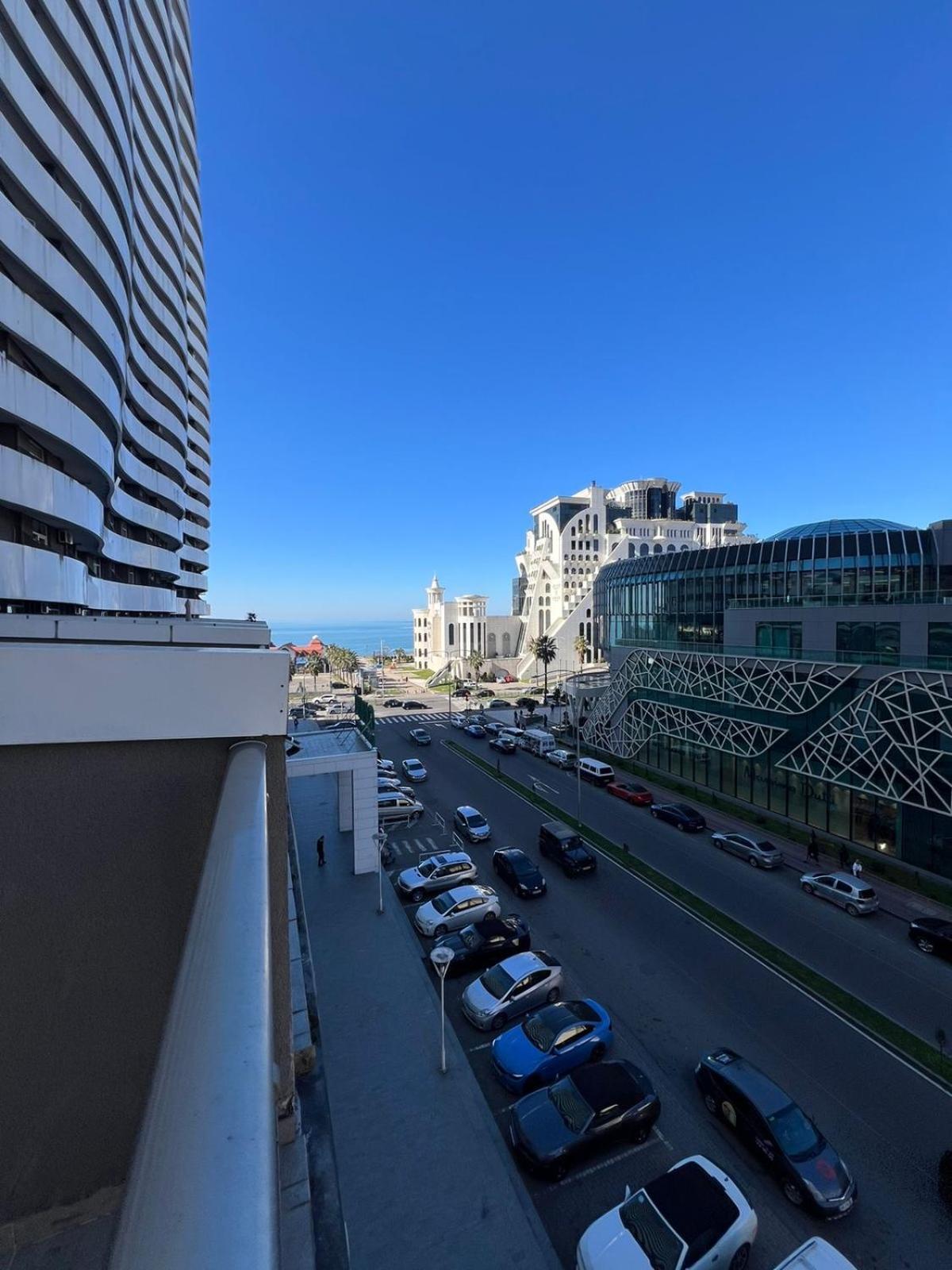 Apartment Batumi Weekend Buitenkant foto