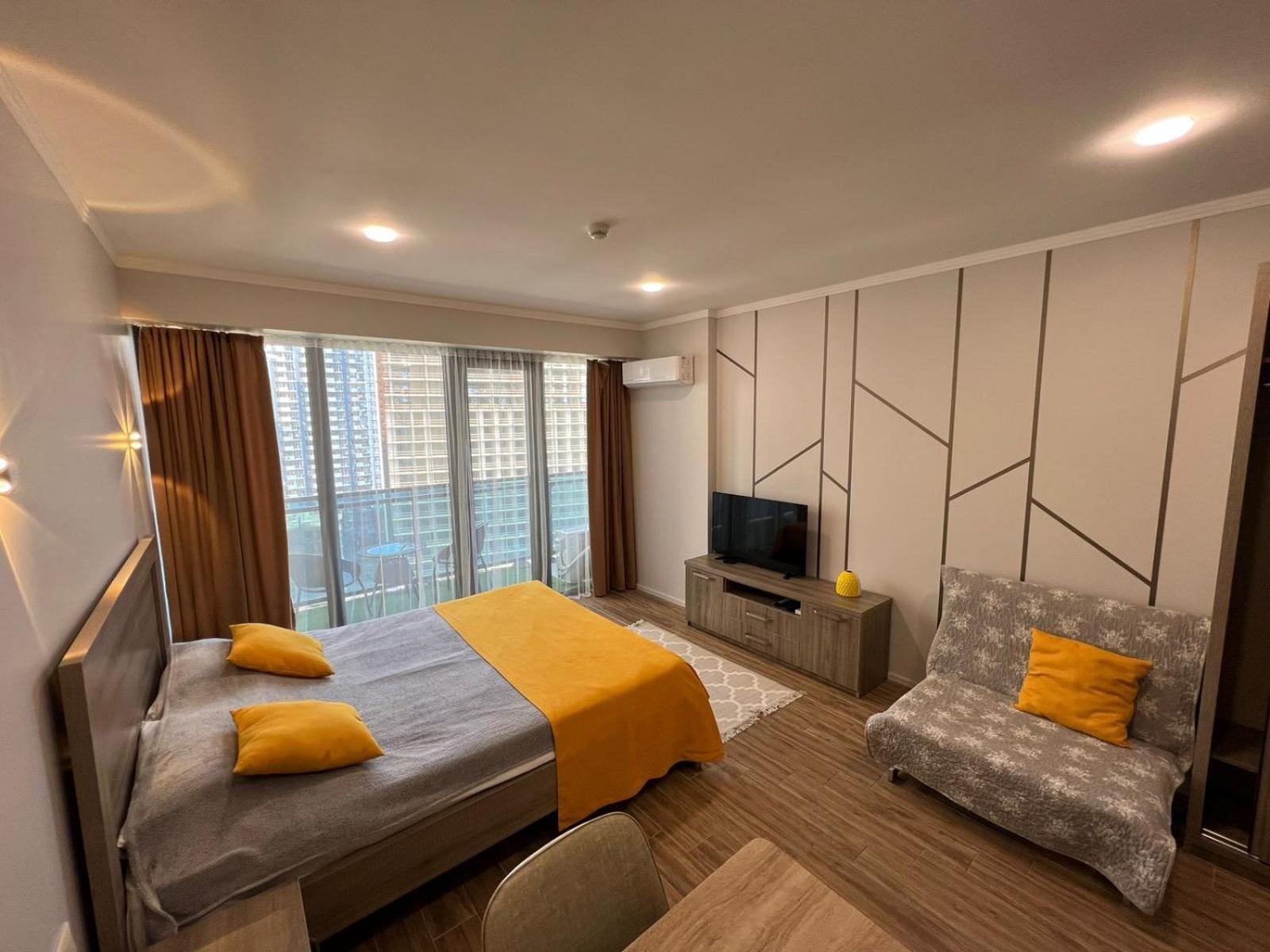Apartment Batumi Weekend Buitenkant foto