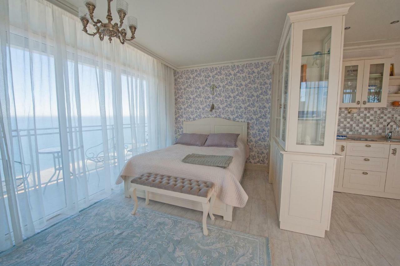 Apartment Batumi Weekend Buitenkant foto